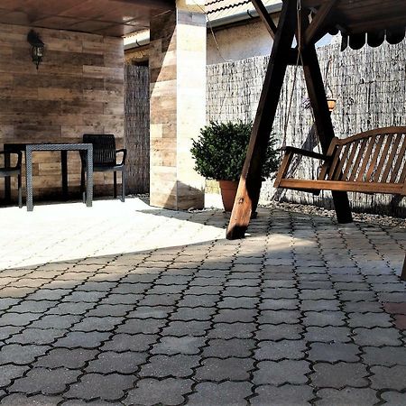 Apartmany Judita Kissova Veľký Meder エクステリア 写真