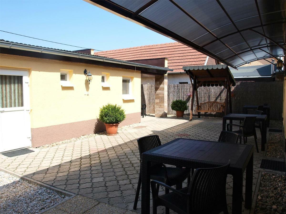 Apartmany Judita Kissova Veľký Meder エクステリア 写真